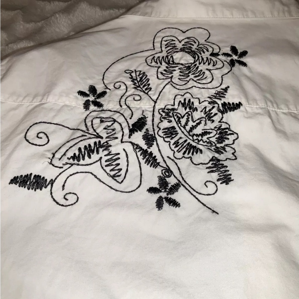 JM Collection Women Blouse Shirt Top 8 Ivory Button-Down Embroidered Floral - Picture 6 of 11